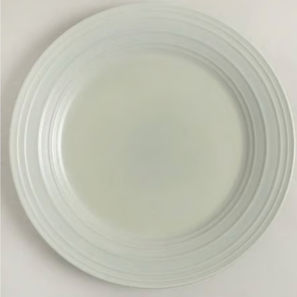 Swirl Sage by MIKASA 8 5/8  Salad Platesc in great condition
